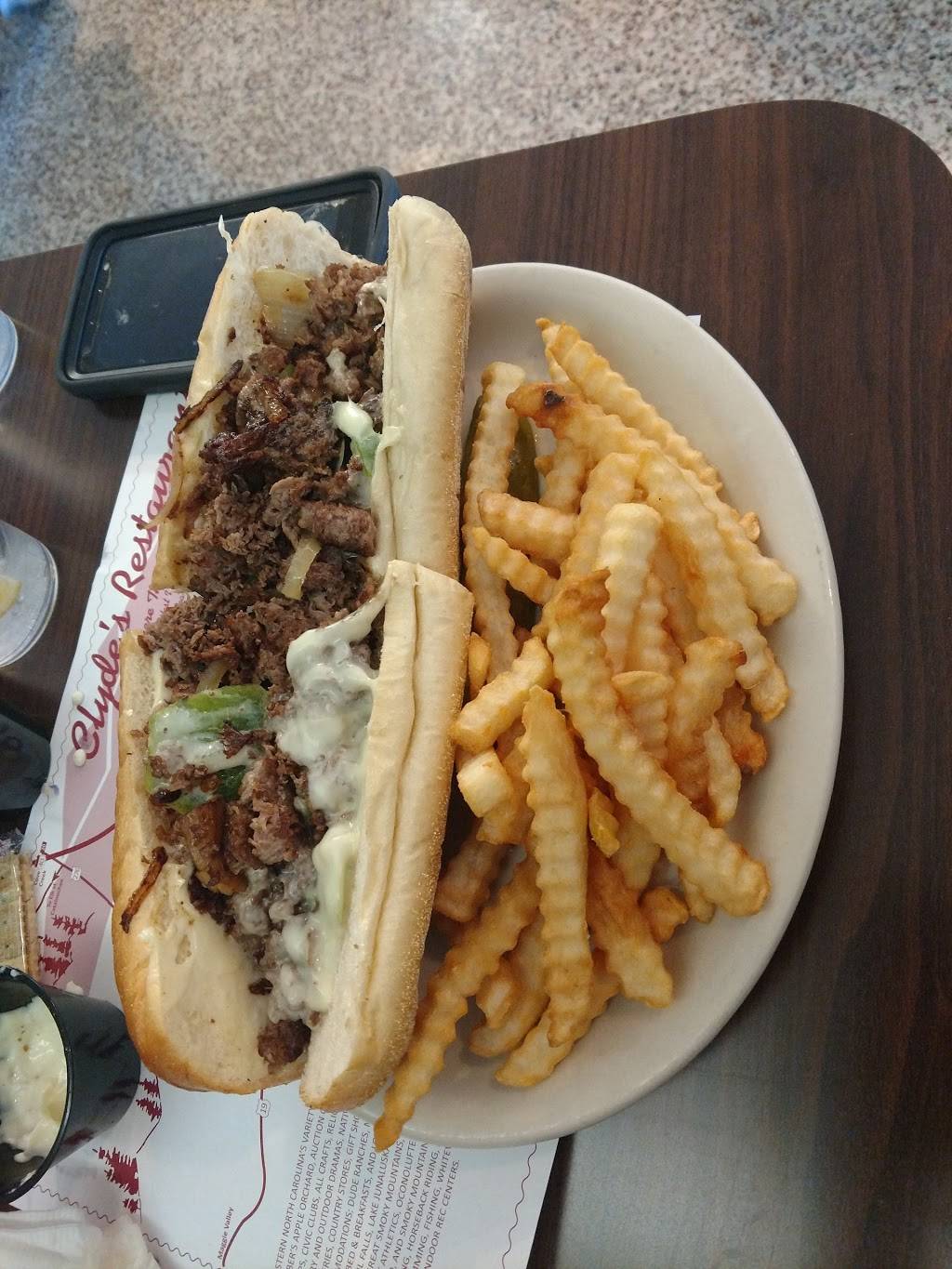 Clydes Restaurant | restaurant | 2107 S Main St, Waynesville, NC 28786, USA | 8284569135 OR +1 828-456-9135