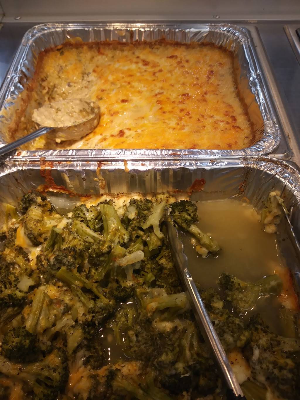 Victory Liquor & Food Store | restaurant | 16200 W Warren Ave, Detroit, MI 48228, USA | 3135817933 OR +1 313-581-7933