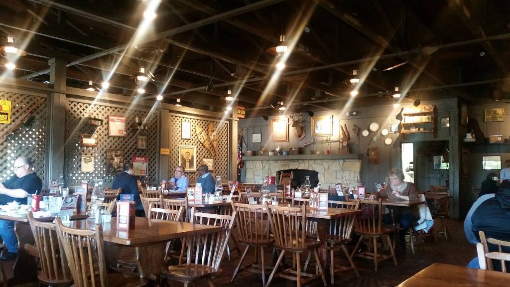 Cracker Barrel Old Country Store | restaurant | 1511 Riverboat Center Dr, Joliet, IL 60431, USA | 8157440985 OR +1 815-744-0985