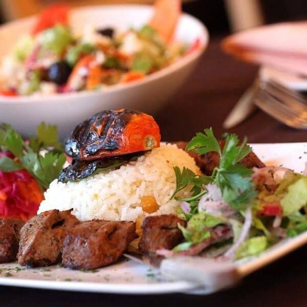 Lisas Mediterranean Cuisine | restaurant | 28 Oak St, Ridgewood, NJ 07450, USA | 2012518686 OR +1 201-251-8686