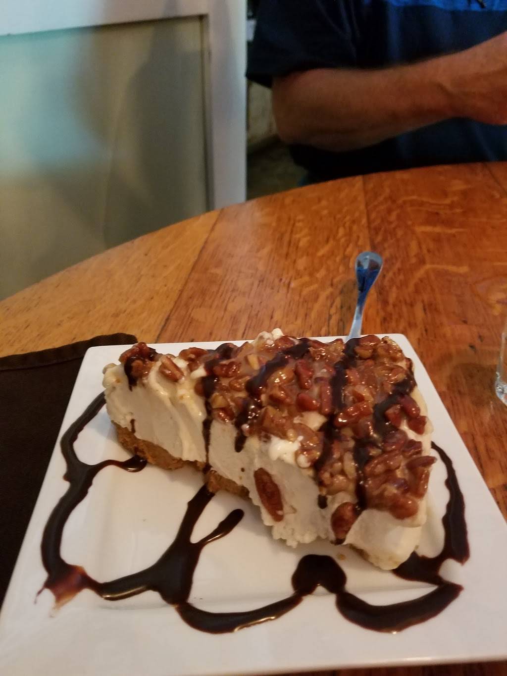 Garden Cafe | restaurant | 307 W Liberty St, York, SC 29745, USA | 8036847019 OR +1 803-684-7019