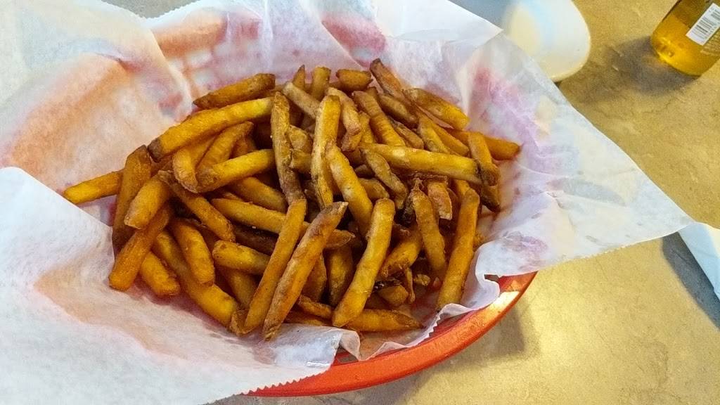 Angies Firehouse Tavern | restaurant | 703 Watervliet Ave, Dayton, OH 45420, USA | 9372525125 OR +1 937-252-5125