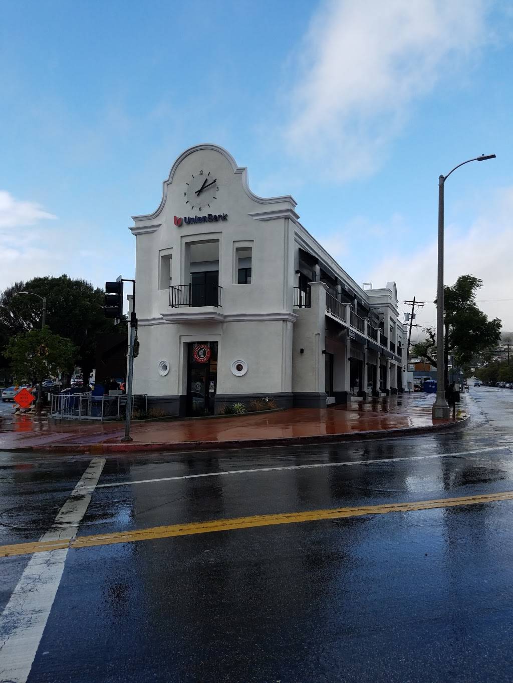 Chipotle Mexican Grill | restaurant | 15207 Sunset Blvd, Pacific Palisades, CA 90272, USA | 3102300153 OR +1 310-230-0153