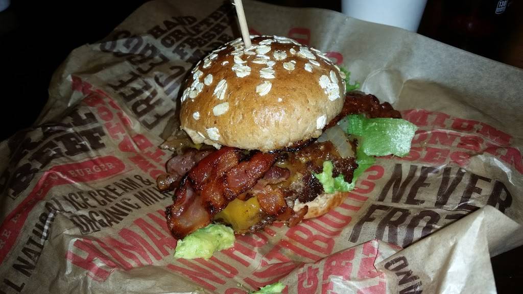 Epic Burger | restaurant | 517 S State St, Chicago, IL 60605, USA | 3129131373 OR +1 312-913-1373