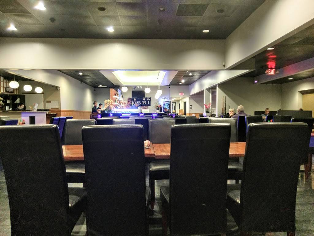 Pho Quyen Vietnamese Cuisine | restaurant | 8404 W Hillsborough Ave, Tampa, FL 33615, USA | 8138859424 OR +1 813-885-9424