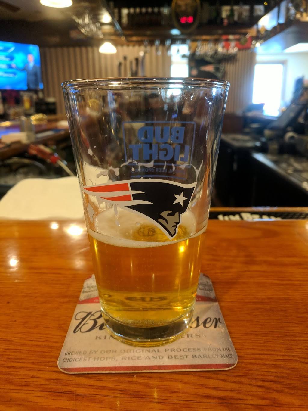 Bradys American Grill | restaurant | 225 Concord Street Route 202n, Peterborough, NH 03458, USA | 6039249322 OR +1 603-924-9322