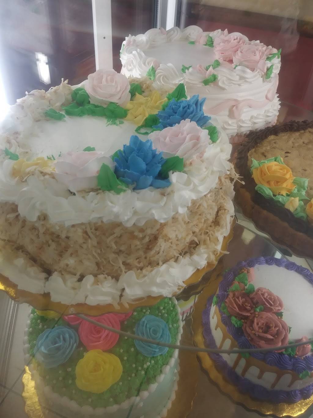 Havana Cafe Bakery | restaurant | 5624 Lee Blvd, Lehigh Acres, FL 33971, USA | 2394916953 OR +1 239-491-6953