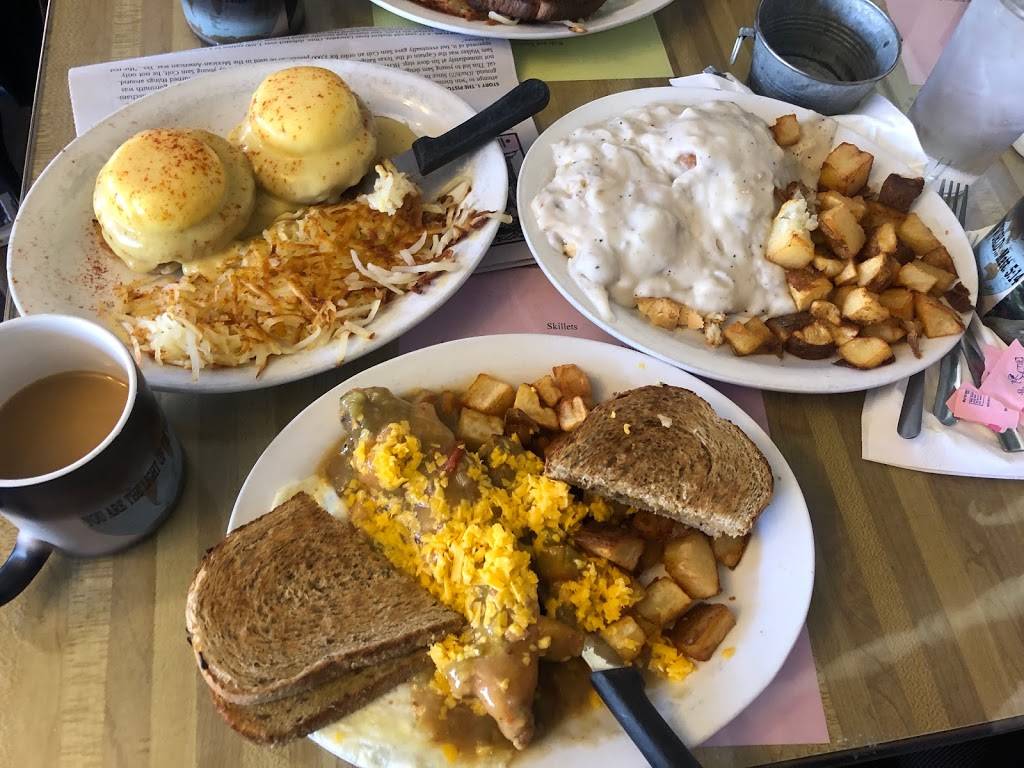 Bon Tons Cafe | cafe | 2601 W Colorado Ave, Colorado Springs, CO 80904, USA | 7196341007 OR +1 719-634-1007