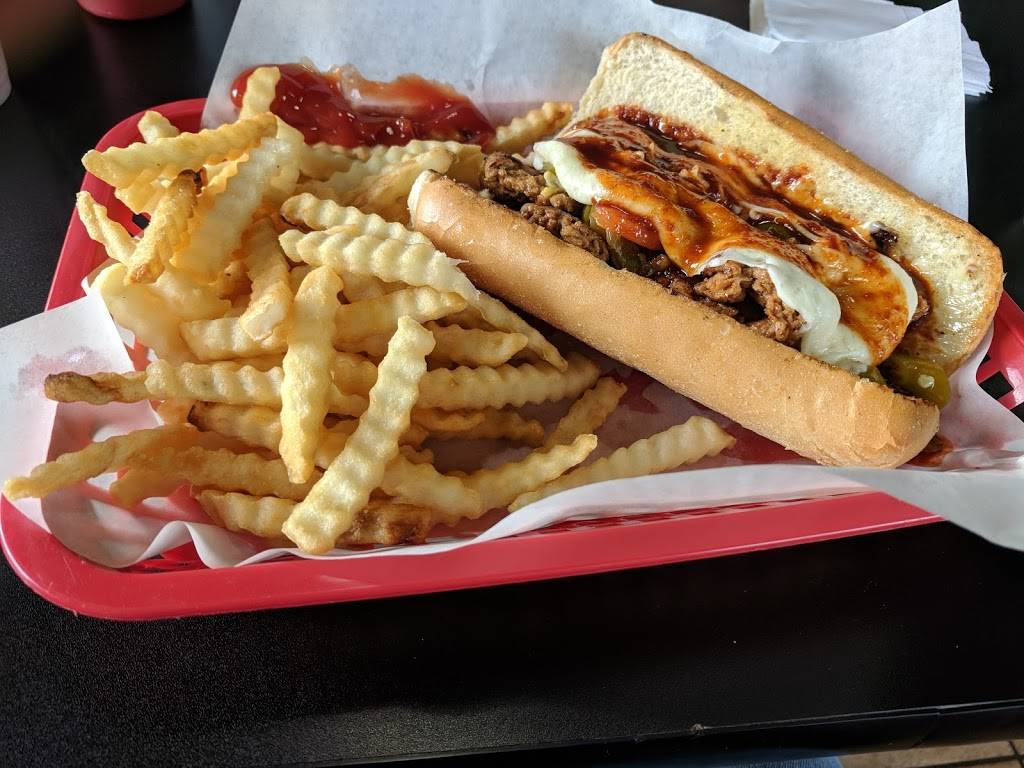 Roost 83 Chicago Style Grill | restaurant | 116 S Illinois 83 Unit A, Grayslake, IL 60030, USA | 8479864876 OR +1 847-986-4876