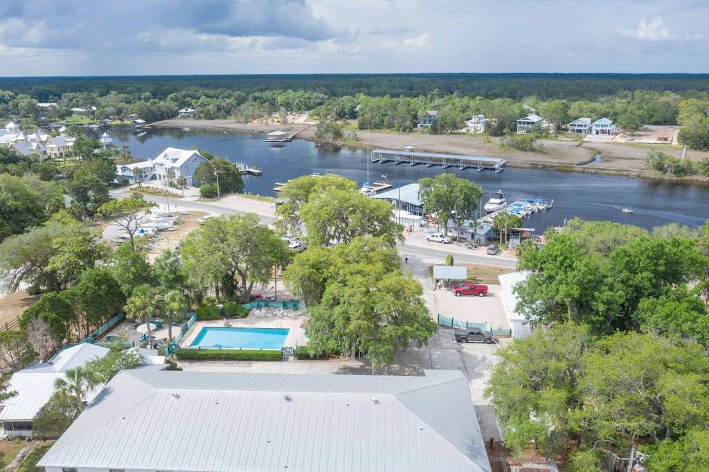 Steinhatchee River Inn and Marina | restaurant | 1110 Riverside Dr, Steinhatchee, FL 32359, USA | 3524984049 OR +1 352-498-4049