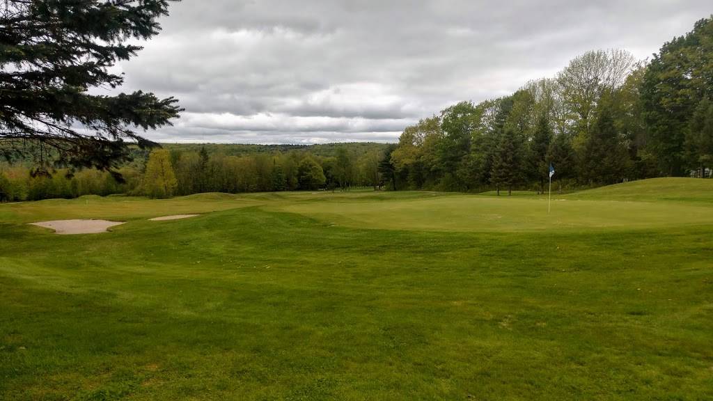 The Meadows Golf Club | restaurant | 495 Huntington Hill Rd, Litchfield, ME 04350, USA | 2072683000 OR +1 207-268-3000