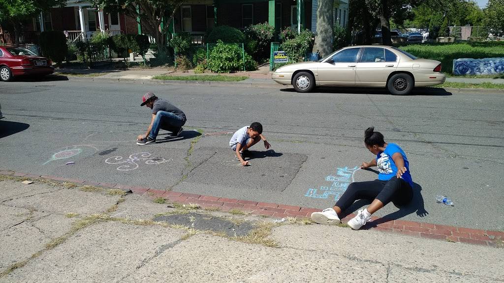 Brandy Deli | meal takeaway | 100 Walnut Ave, Trenton, NJ 08609, USA | 6093924711 OR +1 609-392-4711