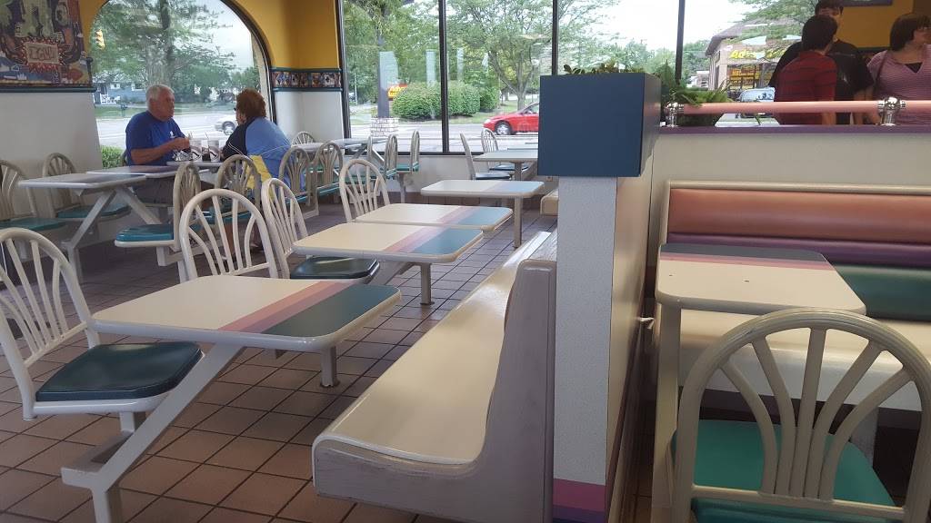 Taco Bell | meal takeaway | 4652 Cemetery Rd, Hilliard, OH 43026, USA | 6147775775 OR +1 614-777-5775