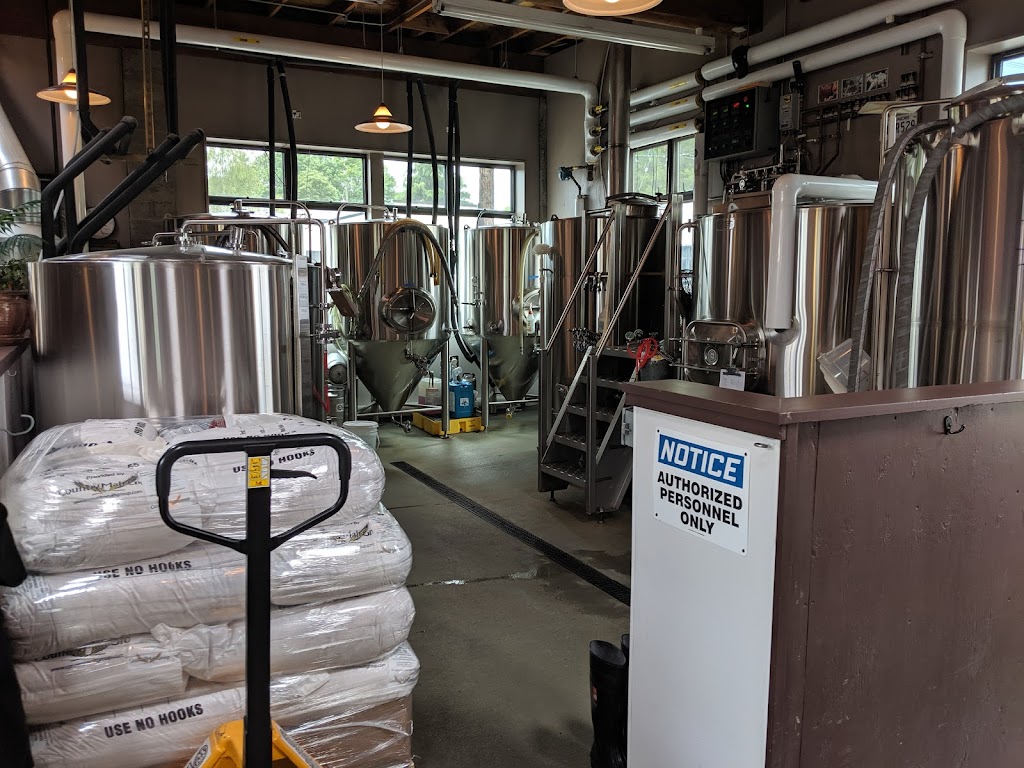 Montavilla Brew Works | restaurant | 7805 SE Stark St, Portland, OR 97215, USA | 5039543440 OR +1 503-954-3440