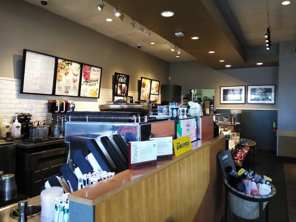 Starbucks | cafe | 1425 W New Haven Ave, Melbourne, FL 32904, USA | 3216762092 OR +1 321-676-2092