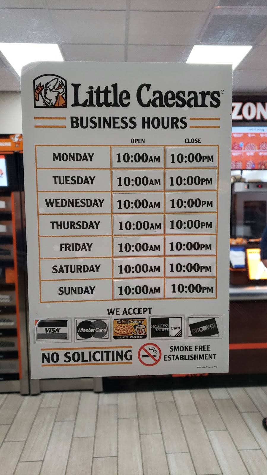 Little Caesars | restaurant | 1735 W Hunt Hwy Ste 100, San Tan Valley, AZ 85143, USA | 4807390003 OR +1 480-739-0003