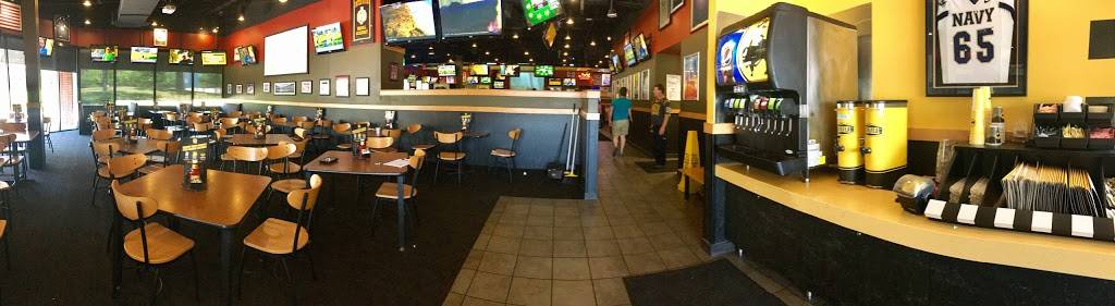 Buffalo Wild Wings | restaurant | 2337 Forest Dr A, Annapolis, MD 21401, USA | 4105730331 OR +1 410-573-0331