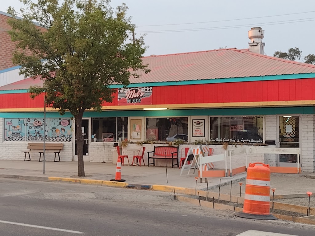 Mals Diner | restaurant | 218 A St W, Vale, OR 97918, USA | 5414733925 OR +1 541-473-3925