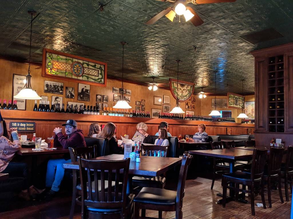 Crescent City Grill | restaurant | 3810 Hardy St, Hattiesburg, MS 39402, USA | 6012640656 OR +1 601-264-0656