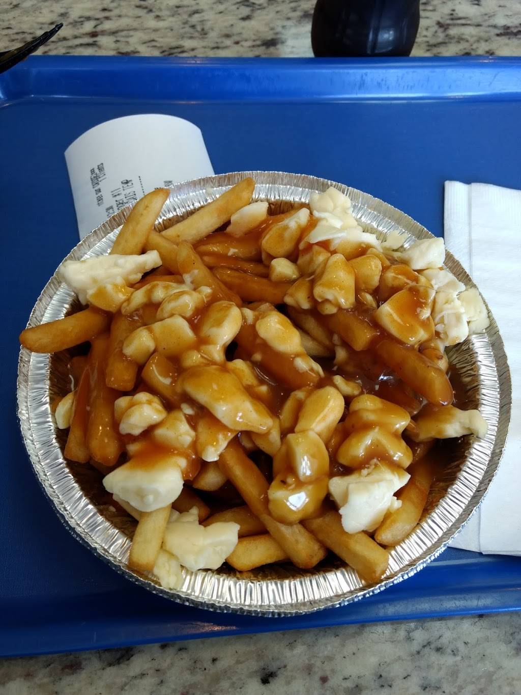 Rôtisserie Fusée | restaurant | 2900 Chemin des Quatre-Bourgeois #107, Québec, QC G1V 1Y4, Canada | 4186581999 OR +1 418-658-1999