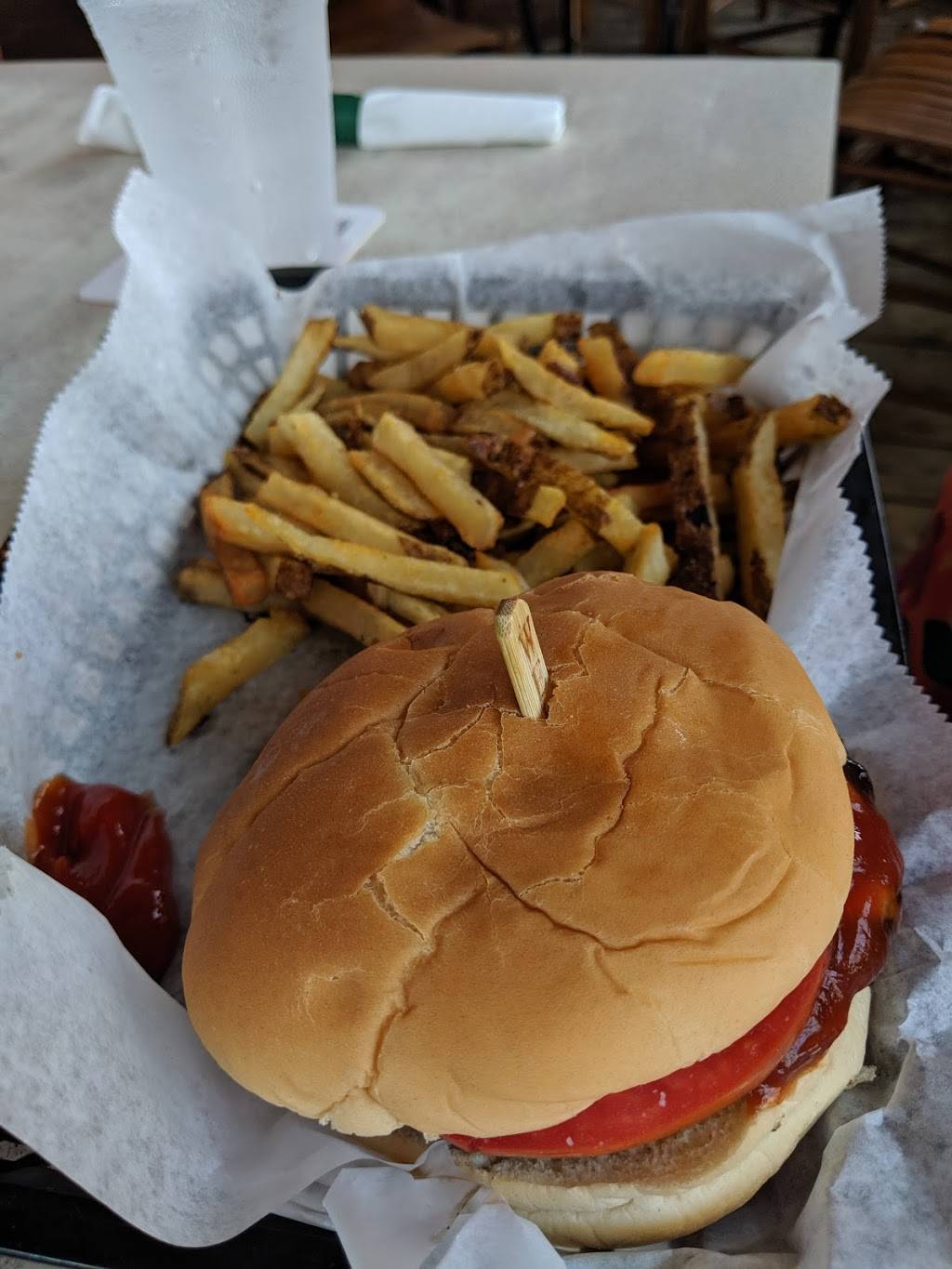 North Beach Bar and Grill | restaurant | 33 Meddin Dr, Tybee Island, GA 31328, USA | 9127864442 OR +1 912-786-4442