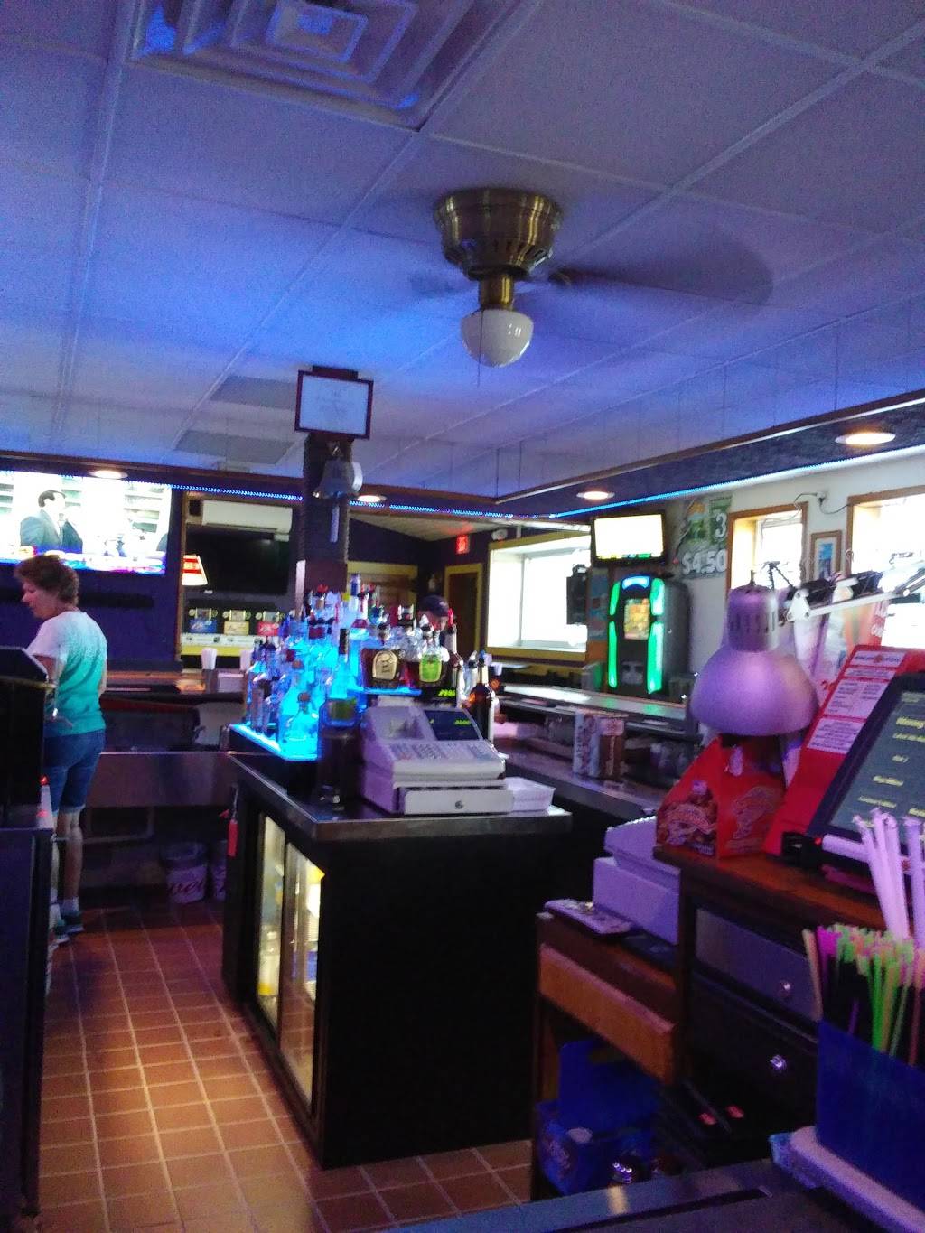 New White Swan | restaurant | 8821 Millers Island Rd, Sparrows Point, MD 21219, USA | 4104775092 OR +1 410-477-5092