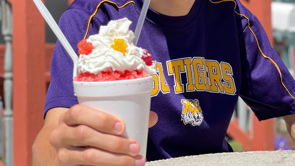 Da Parish Snack & Snowballs | restaurant | 128 Packenham Ave, Chalmette, LA 70043, USA | 9857102274 OR +1 985-710-2274