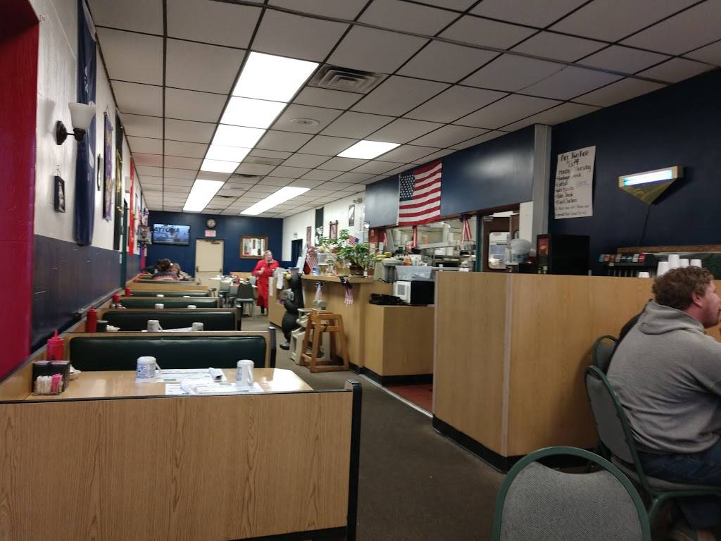 Sandis Family Restaurant | restaurant | 6597 Division Ave S, Grand Rapids, MI 49548, USA | 6162813160 OR +1 616-281-3160