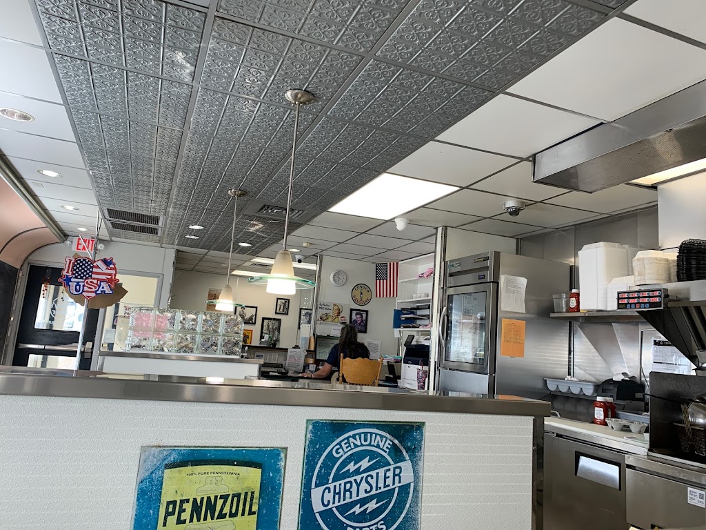 Pennys Diner | restaurant | 3522 Way Hwy 59, Douglas, WY 82633, USA | 3073580808 OR +1 307-358-0808