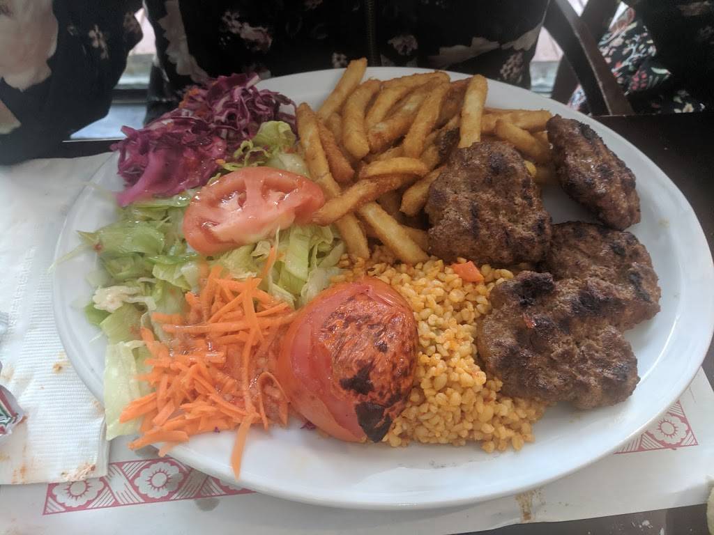 TGv istanbul jean talon | restaurant | 4745 Rue Jean-Talon, Saint-Léonard, QC H1S 1K4, Canada | 4383873990 OR +1 438-387-3990