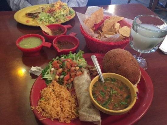 El Bosque Mexican Grill | restaurant | 3730 Farm to Market 2920, Spring, TX 77388, USA | 2815628044 OR +1 281-562-8044