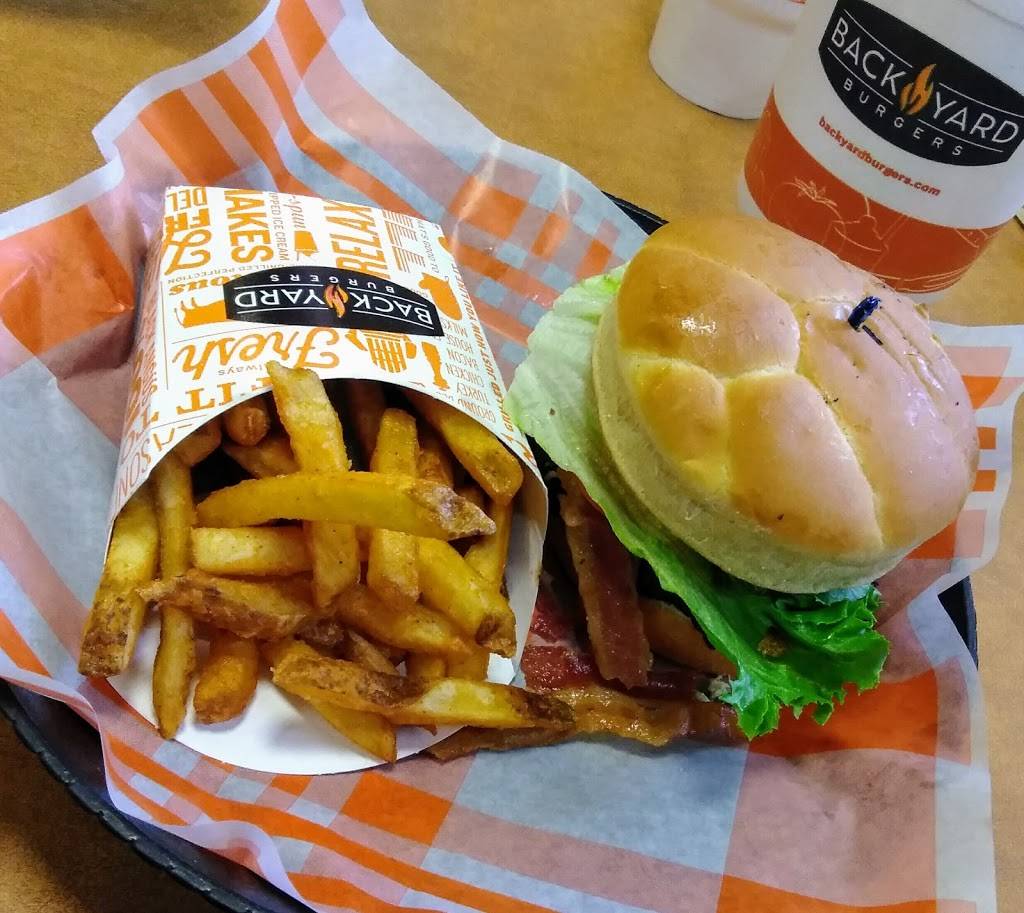 Back Yard Burgers | restaurant | 1425 TN-96, Fairview, TN 37062, USA | 6157992016 OR +1 615-799-2016