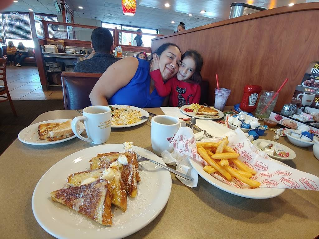 Dennys | restaurant | 11899 Foothills Blvd, Rancho Cucamonga, CA 91730, USA | 9094819447 OR +1 909-481-9447