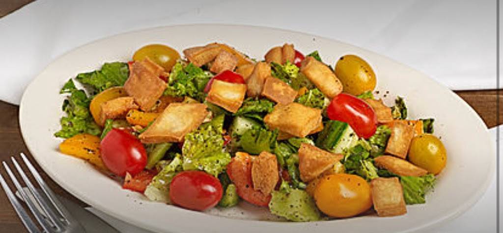 Mauras Mediterranean Cuisine | restaurant | 31 N Cass Ave, Westmont, IL 60559, USA | 6305120010 OR +1 630-512-0010