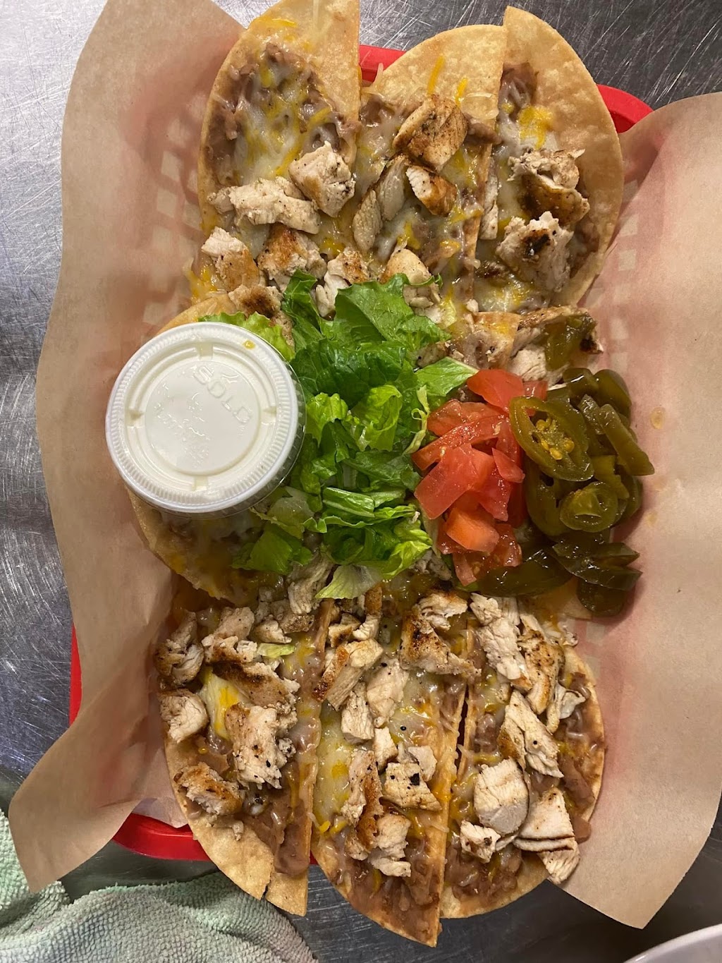 5R Restaurant & Dancehall | restaurant | 6623 TX-304, Rosanky, TX 78953, USA | 8305404409 OR +1 830-540-4409