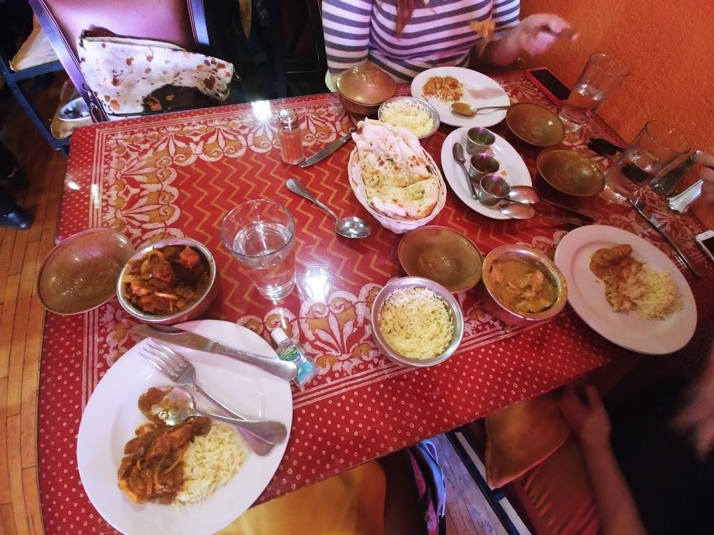 Gandhi Mahal Restaurant | restaurant | 3009 27th Ave S, Minneapolis, MN 55406, USA | 6127295222 OR +1 612-729-5222