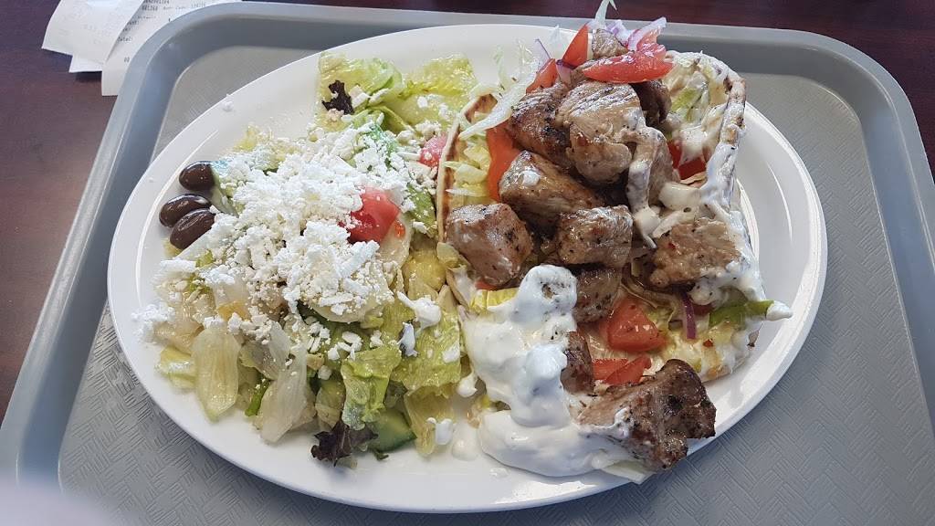 Plaka Restaurant | restaurant | 2601 Matheson Blvd E, Mississauga, ON L4W 5A8, Canada | 9056259437 OR +1 905-625-9437