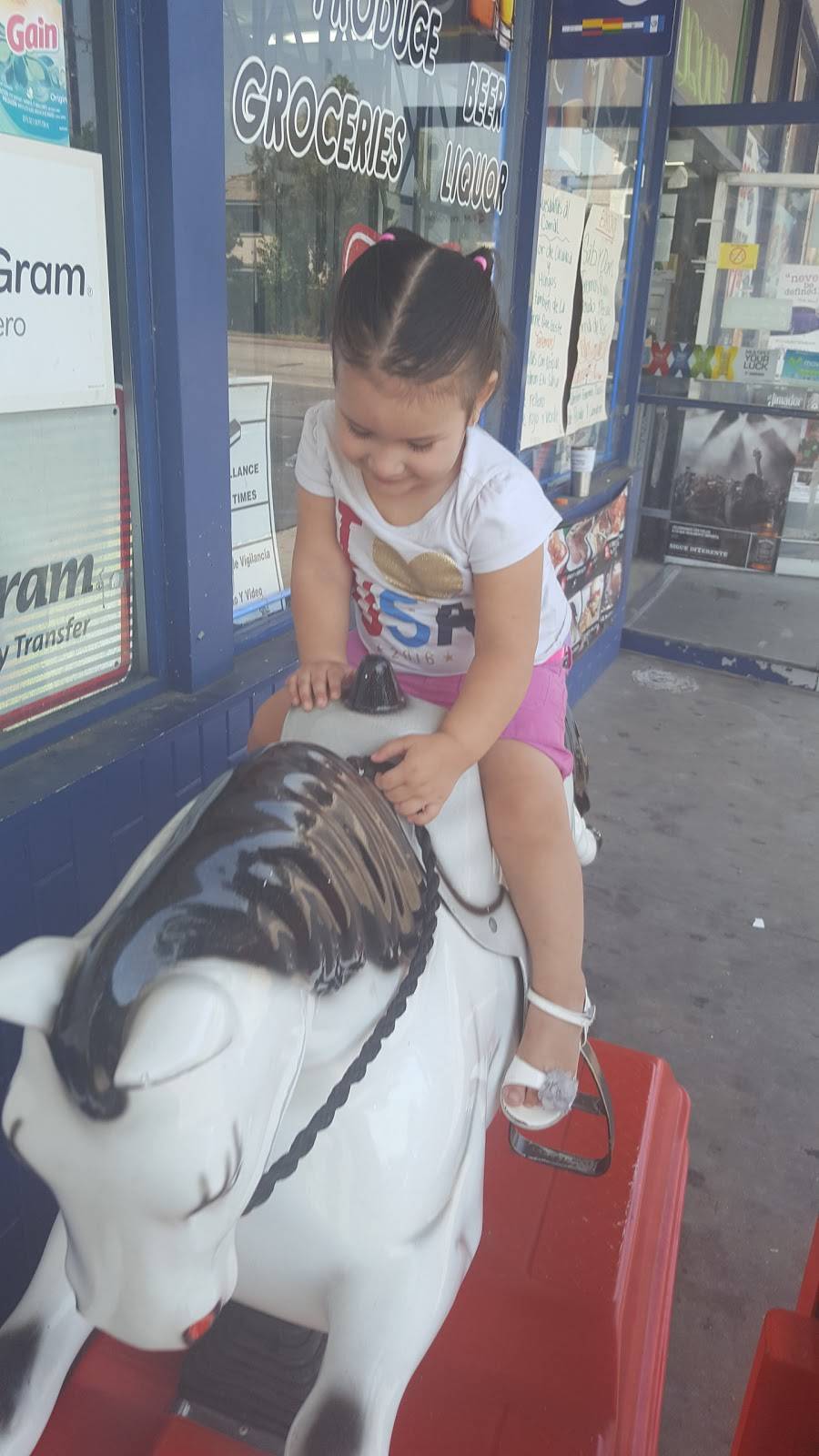 Carltons Market | restaurant | 11944 Ramona Blvd, El Monte, CA 91732, USA | 6264435455 OR +1 626-443-5455