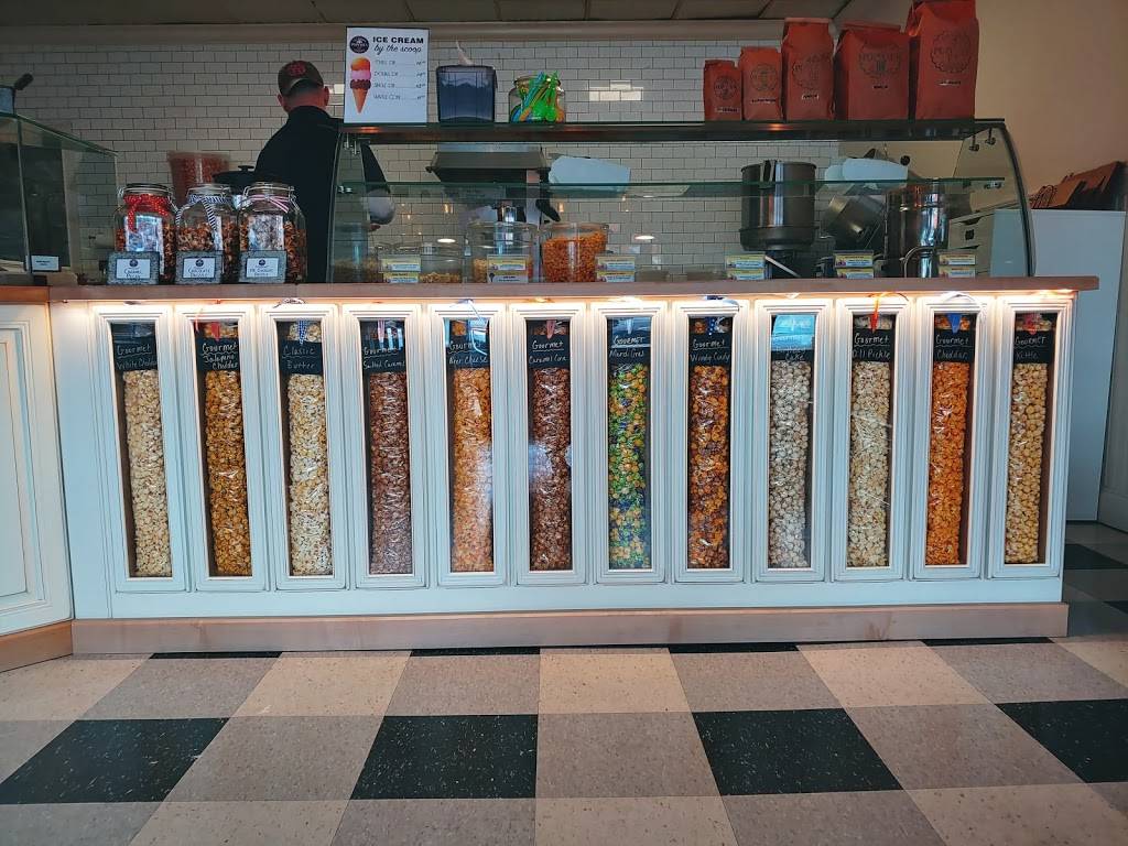 The Auburn Popcorn Company | restaurant | 106 N College St, Auburn, AL 36830, USA | 3343297700 OR +1 334-329-7700