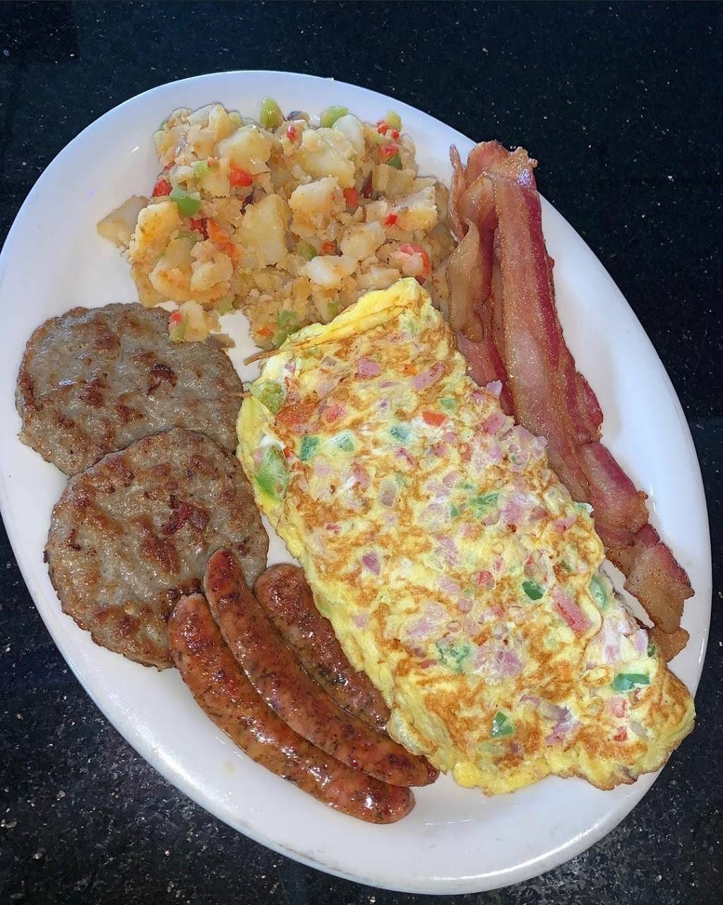 Peters Grill & Bar | restaurant | 75-11 Rockaway Blvd, Queens, NY 11421, USA | 7184873810 OR +1 718-487-3810