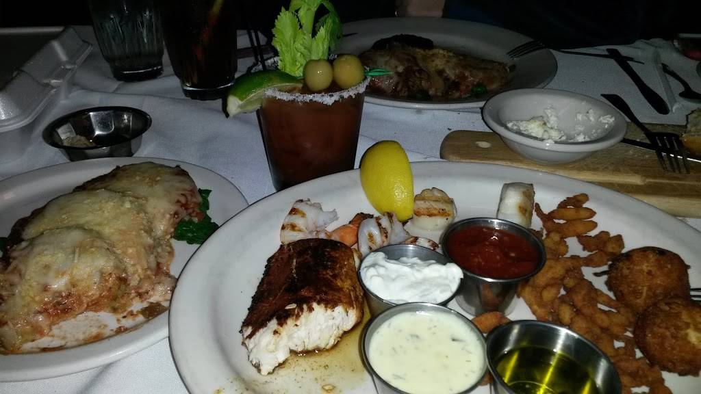 Poor Richards Restaurant | restaurant | 1702 Park Hill Dr, Gainesville, GA 30501, USA | 7705320499 OR +1 770-532-0499