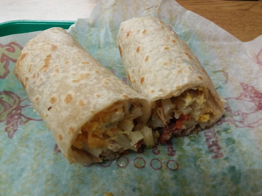 Albertos Mexican Food | restaurant | 5652, 19582 Temescal Canyon Rd, Corona, CA 92881, USA | 9513401467 OR +1 951-340-1467