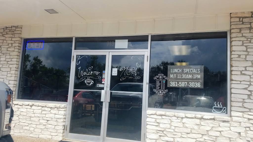 Noble Coffee House | cafe | 713 E Sinton St, Sinton, TX 78387, USA | 3615873036 OR +1 361-587-3036