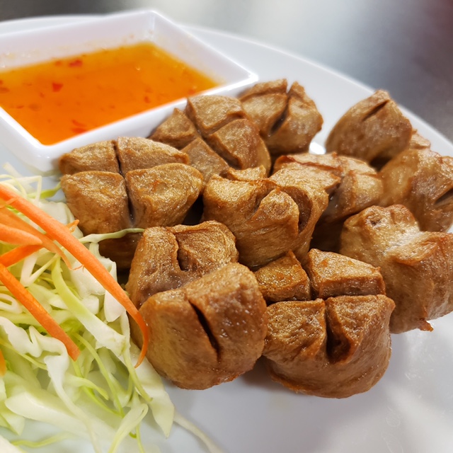 Prommares Thai Bistro | restaurant | 6362 W Sahara Ave, Las Vegas, NV 89146, USA | 7022219644 OR +1 702-221-9644