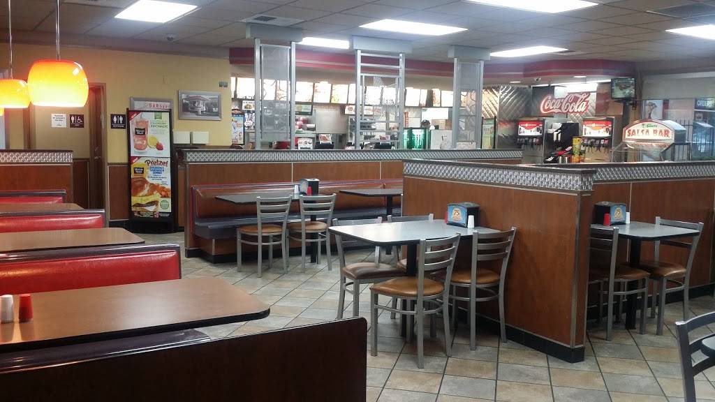 Carls Jr. / Green Burrito | restaurant | 7523 Watt Ave, North Highlands, CA 95660, USA | 9163347525 OR +1 916-334-7525