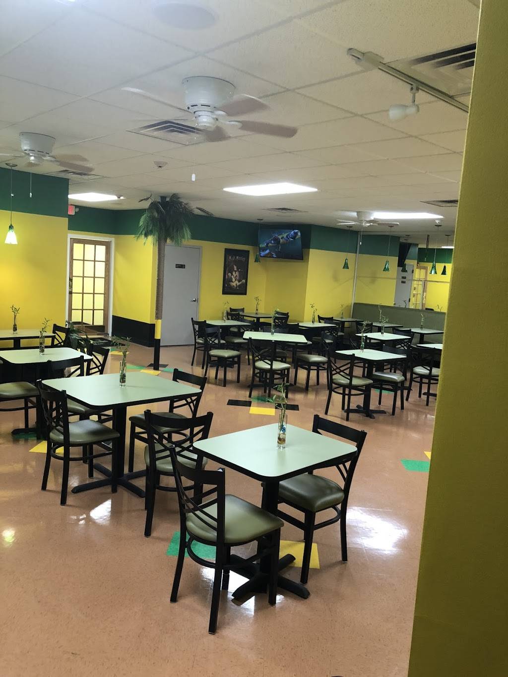 Tropical Times Caribbean | restaurant | 22 W Lake St, Northlake, IL 60164, USA | 7083382003 OR +1 708-338-2003