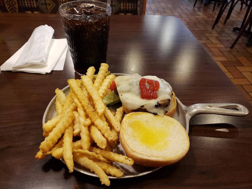 Iron Skillet Restaurant | restaurant | 6910 W Bert Kouns Industrial Loop, Shreveport, LA 71129, USA | 3186866111 OR +1 318-686-6111