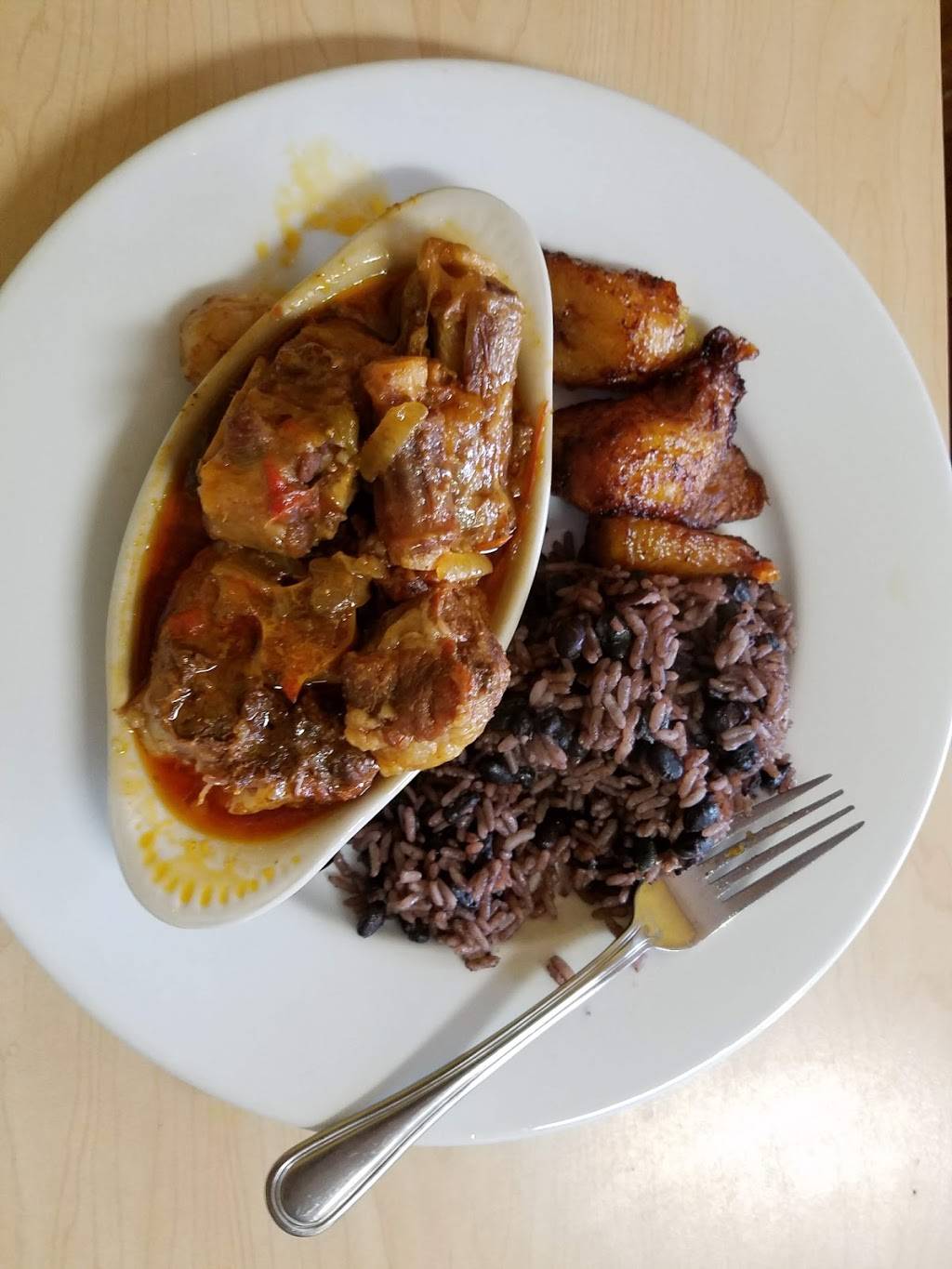 Paloma Café | restaurant | 4073 NW 135th St, Opa-locka, FL 33054, USA | 3056859051 OR +1 305-685-9051