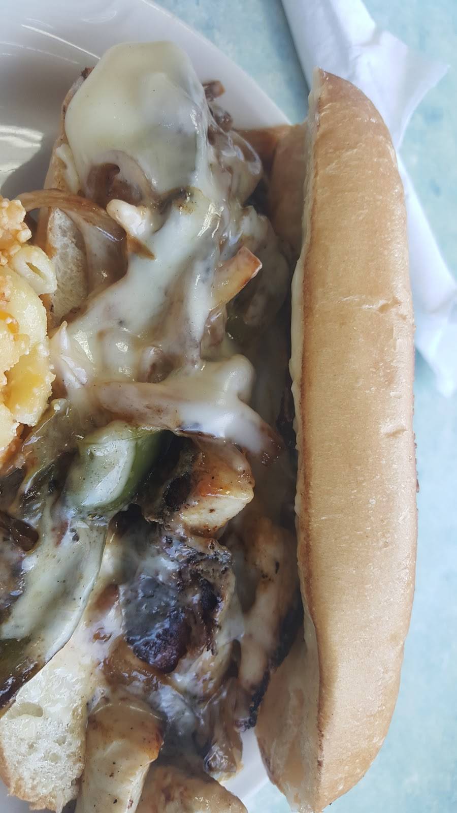 Windsor Cafeteria | restaurant | 12313 Largo Dr, Savannah, GA 31419, USA | 9129256103 OR +1 912-925-6103