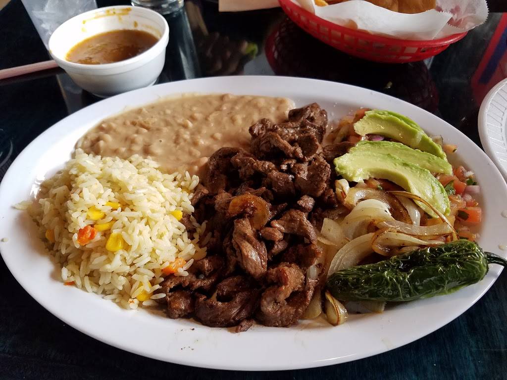 LAS ISLAS EN PONCHOS | restaurant | 4250 E 4th Plain Blvd, Vancouver, WA 98661, USA | 3609843422 OR +1 360-984-3422